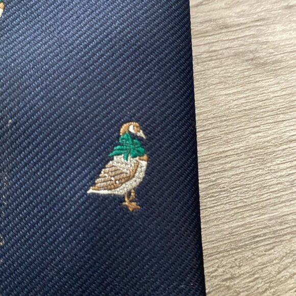 VTG Robert Talbott Neck Tie Mallard Duck Novelty Bow Merry Christmas Blue Red - Picture 11 of 14